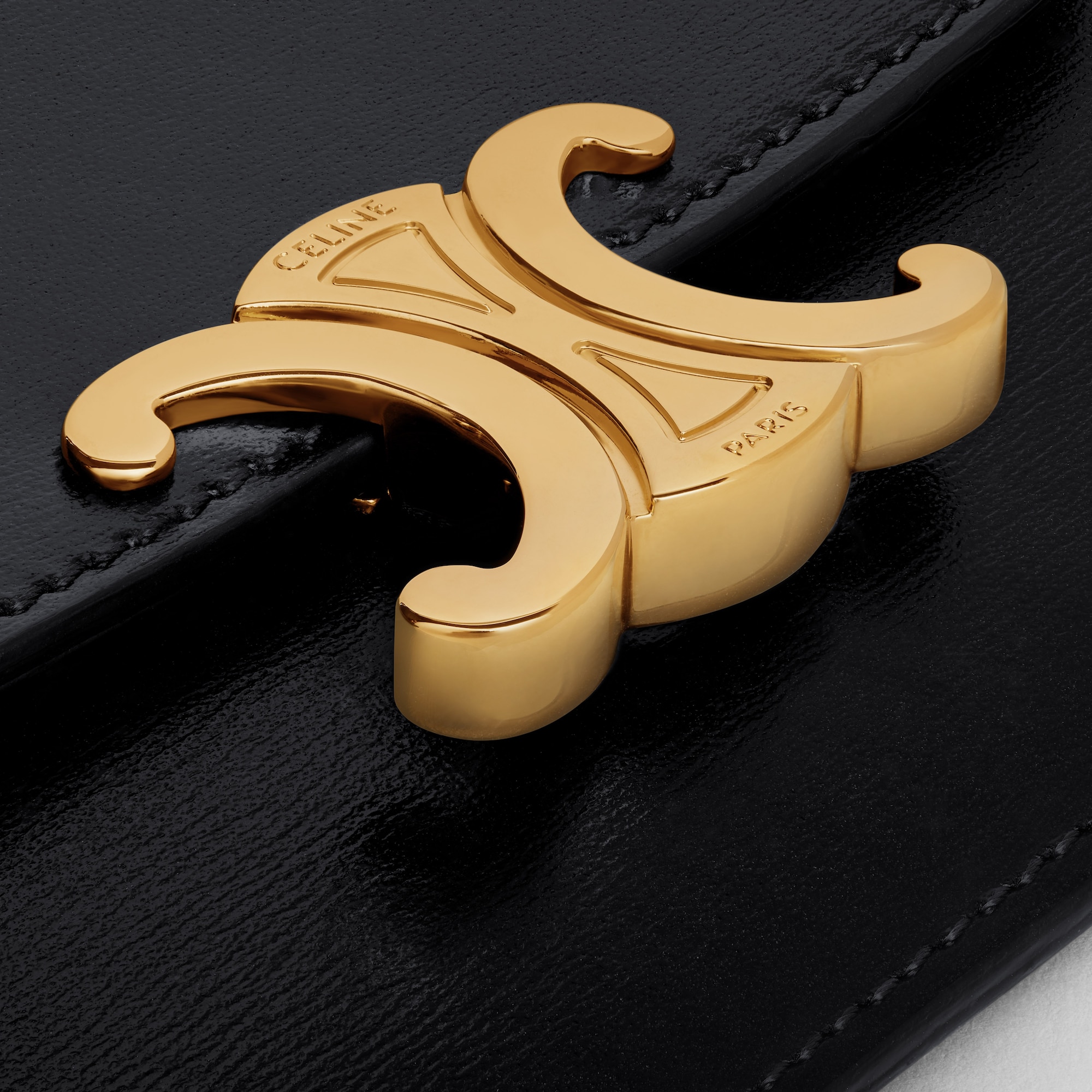 CARD HOLDER WITH FLAP TRIOMPHE IN SHINY CALFSKIN BLACK - Image 5